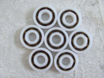 180 ℃ PTFE Ball Bearings Korosi Menolak Bearing Plastik